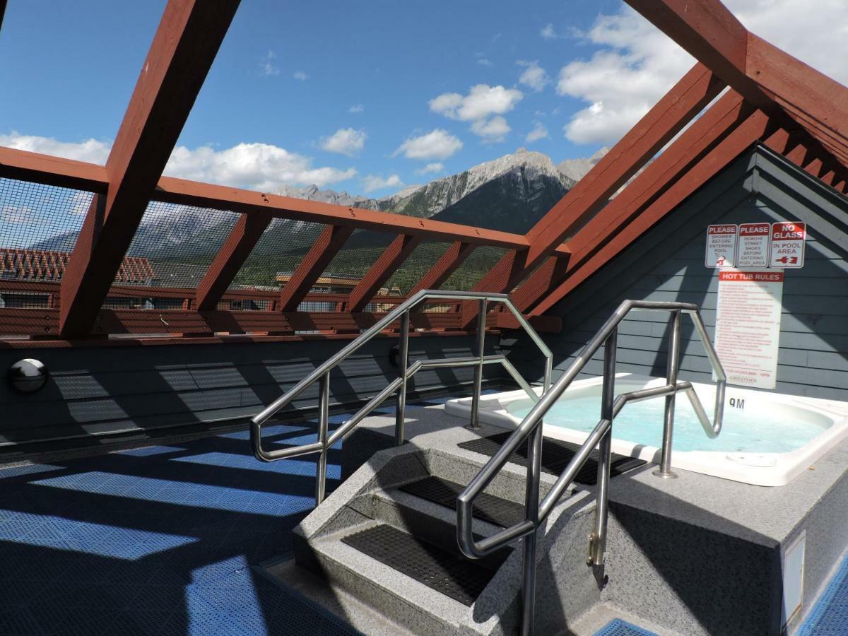 Fenwick Vacation Open Hot Tub Glorious Mountain 2 Bedroom Aparthotel Canmore