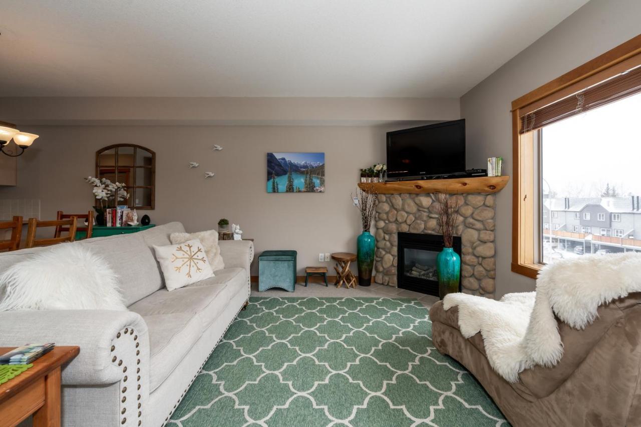 Fenwick Vacation Open Hot Tub Glorious Mountain 2 Bedroom Canmore