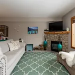Fenwick Vacation Rental Open Hot Tub Glorious Mountain 2 Bedroom